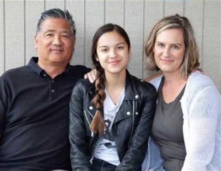 A Journey Into Her Parents' Nationality