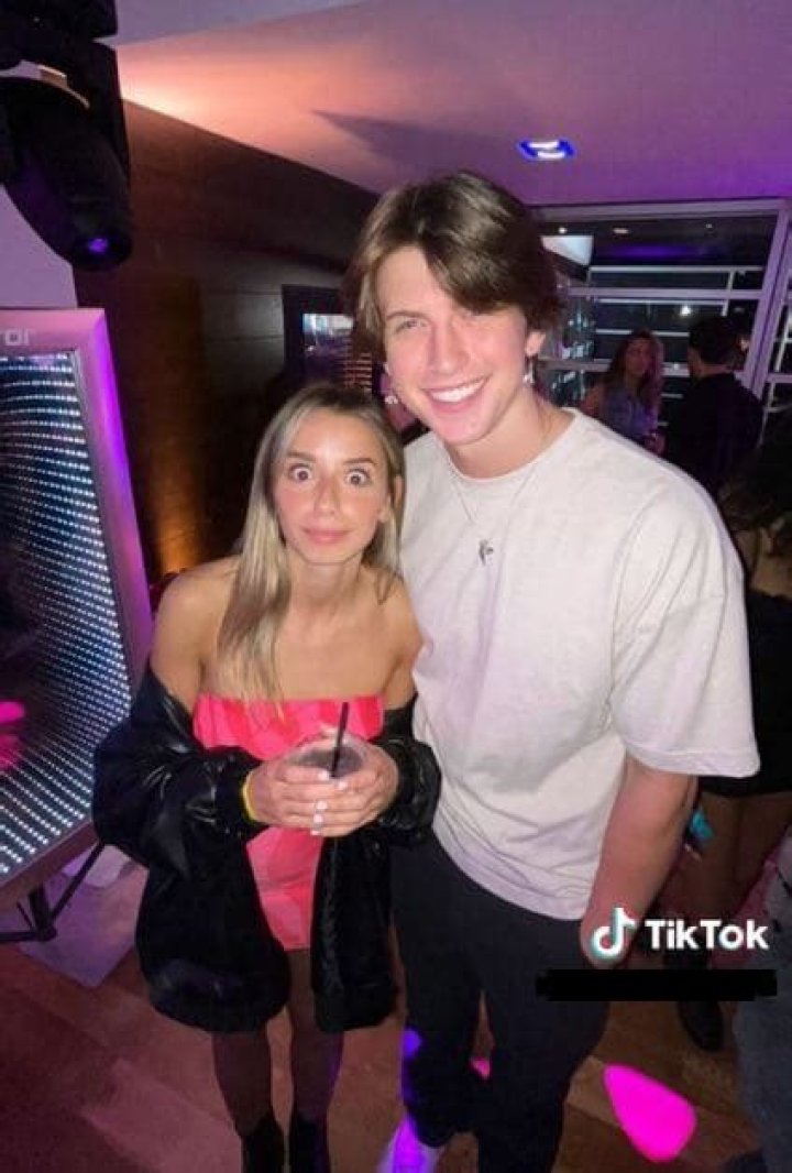 Age, Height, Boyfriend, Wiki, Bio