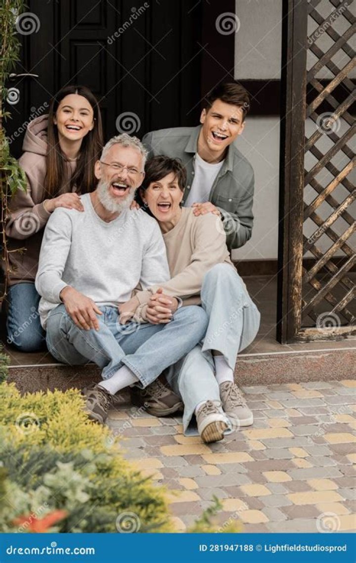 Age, Parents, And The Star's Rise