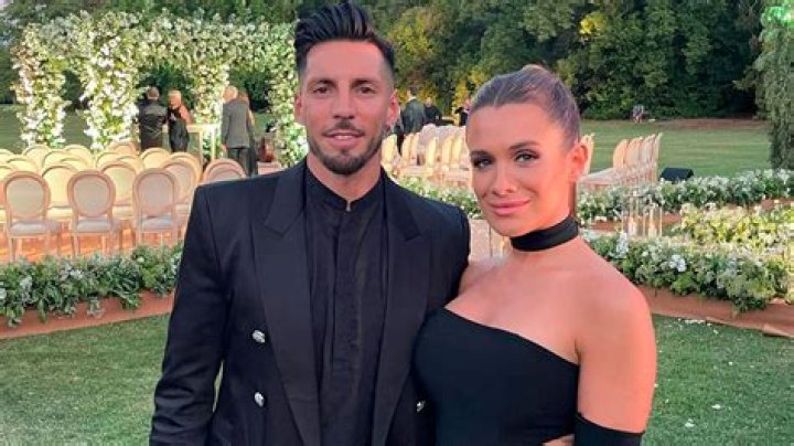 Camila Homs' Partner: Unpacking Her Life with José Sosa, Her 'Little Prince'