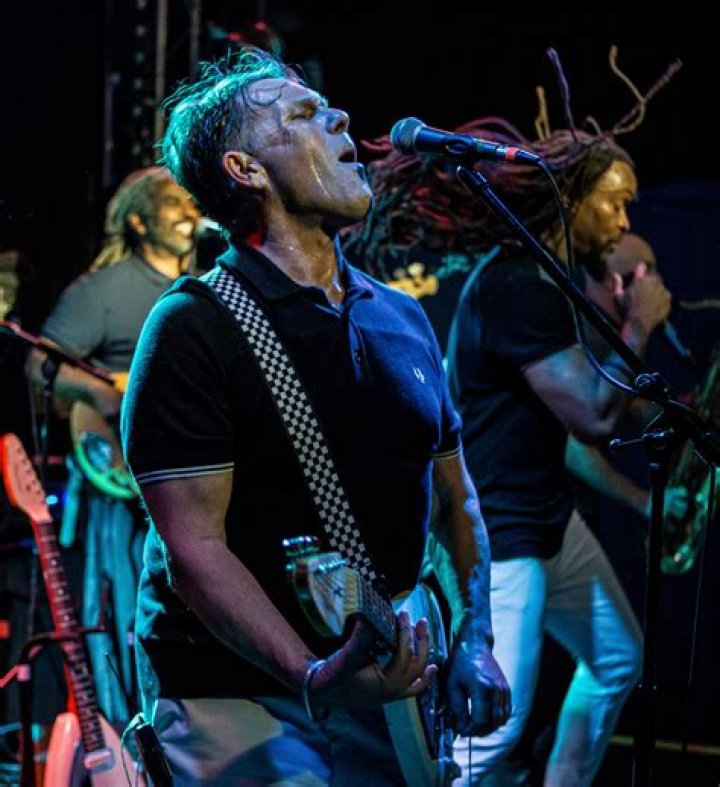 Dave Wakeling And His Artistic Muse