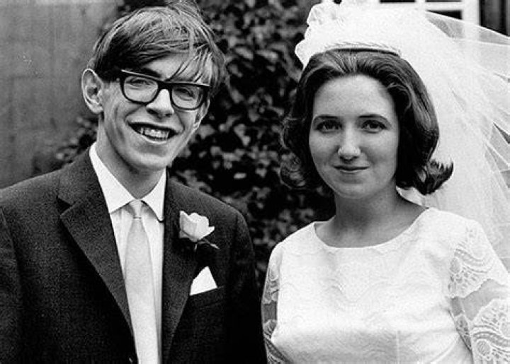 Did Stephen Hawking Cheat On His Wife?