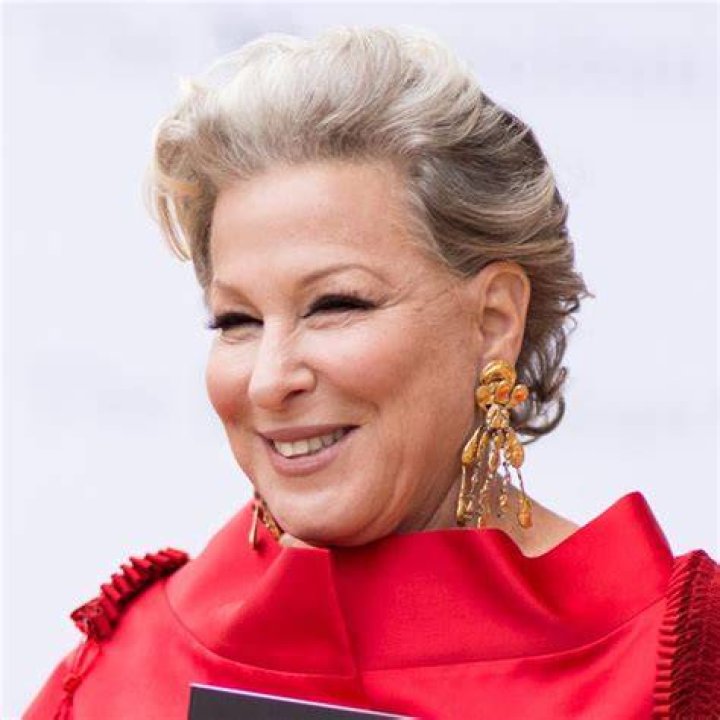 Discover Bette Midler's Jewish Heritage: Unveiling Her Influences