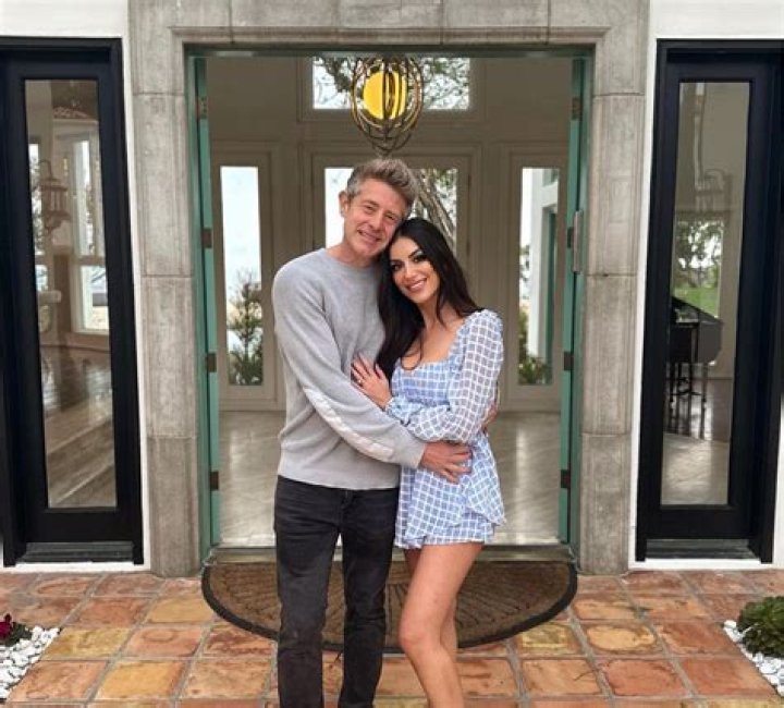 Discover The Age And Unveiled Secrets Of Jason Nash's Fiance