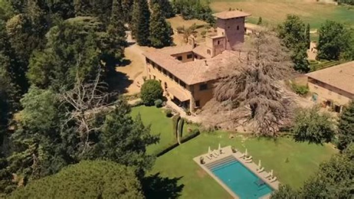 Discover The Enchanting Film Location Of "Ciao House"