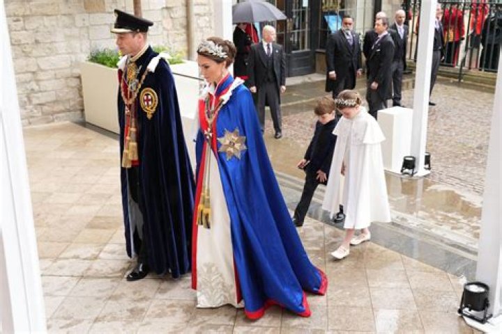 Does Princess Charlotte Curtsy to Queen Camilla? Unpacking Royal Protocol and Public Scrutiny