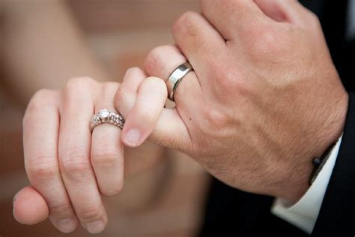 Does Wedding Bell Still Rings For Lucas Glover?