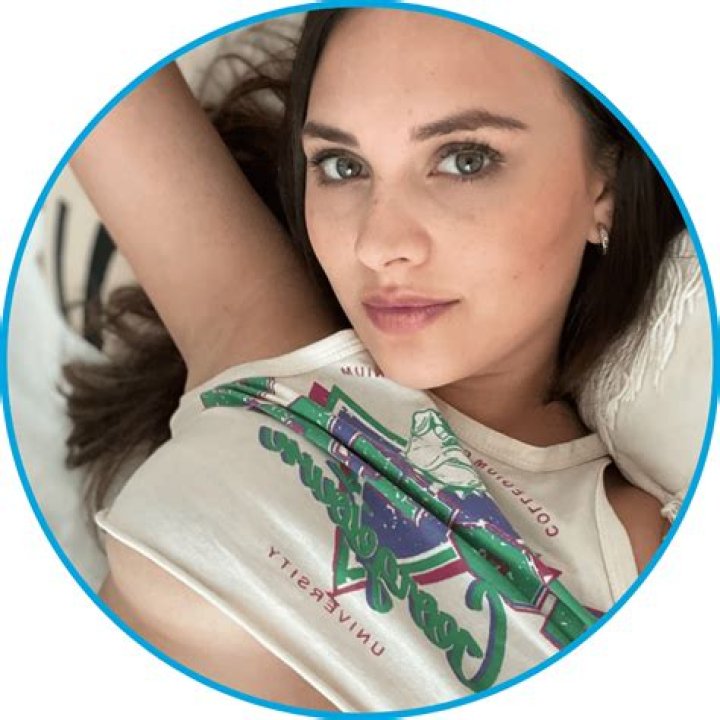 Emily Elizabeth: OnlyFans Content Leak