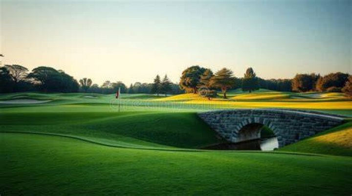 Golfing in Tobermory's Idyllic Golf Courses