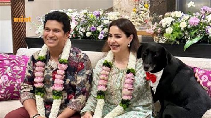 How Much Does Sachin Tendulkar Charge for an Instagram Post? Unpacking the Master Blaster's Social Media Value
