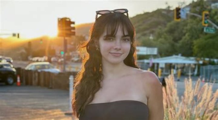 How Old is Salome Muñoz? Unpacking the Social Media Star's Age and Background