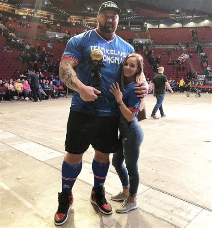 How Tall Is The Mountain GF? A Look at Kelsey Henson's Height