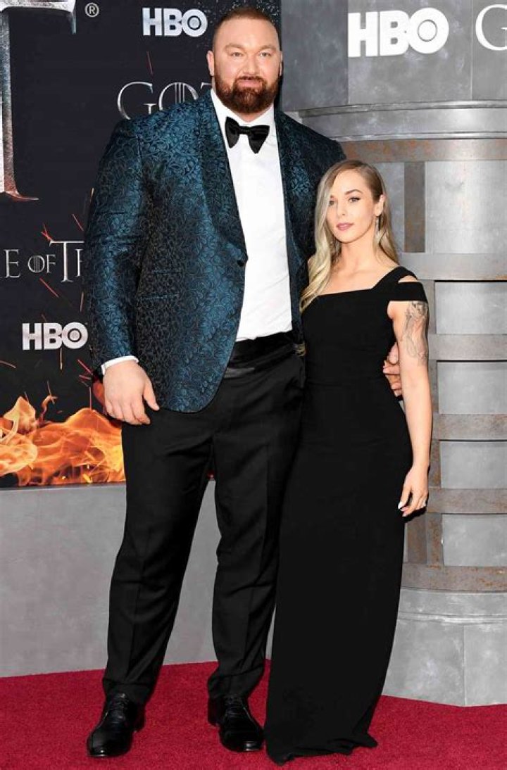 How Tall Is The Mountain GF? Discovering Kelsey Henson's Height