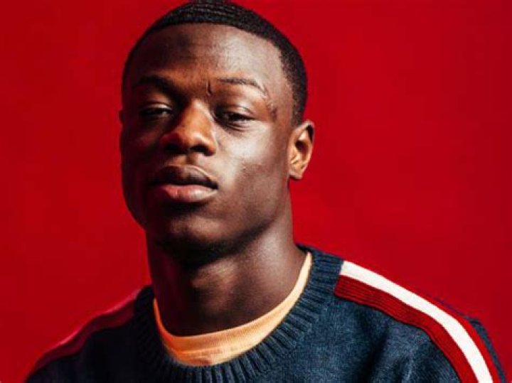J Hus (Rapper) - Age, Birthday, Bio, Facts, Family, Net Worth, Height & More