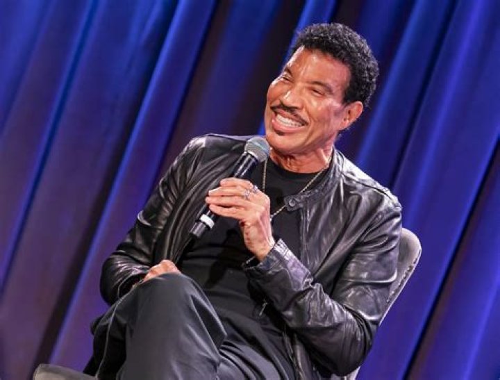 Lionel Richie: The Enduring Charm of a Music Icon