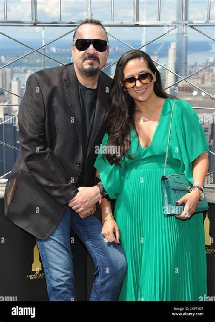 Pepe Aguilar Wife