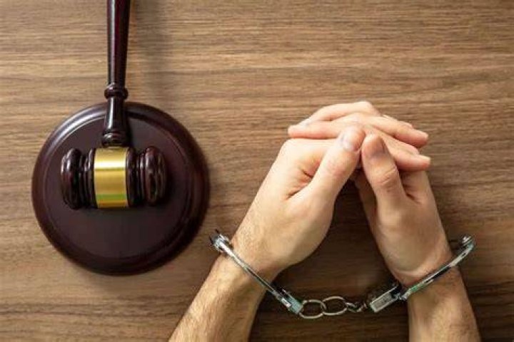 Peysoh's Imprisonment and the Search for Justice