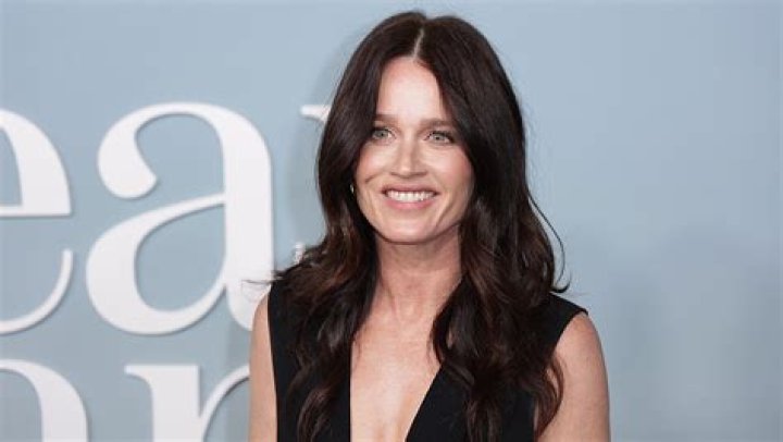 Robin Tunney Accident: The Untold Story Behind the Incident and Its Aftermath