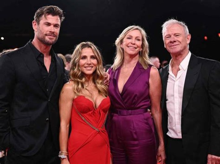 Secrets Of Chris Hemsworth's Dad Revealed!
