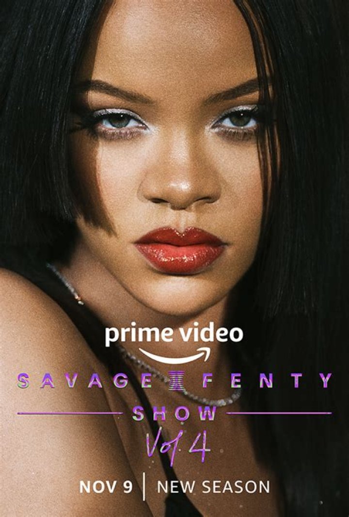 See Rihanna In Lingerie & More Hollywood Life