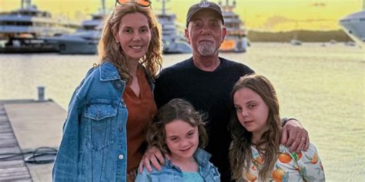 Sheryl Crow's Marriages And Their Impact