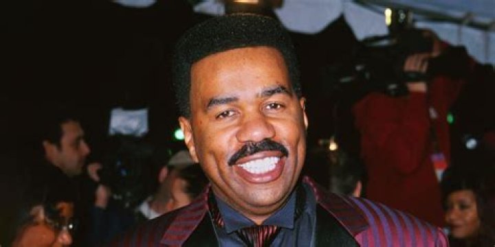 Steve Harvey's Dress: Uncovering The Surprising Truth