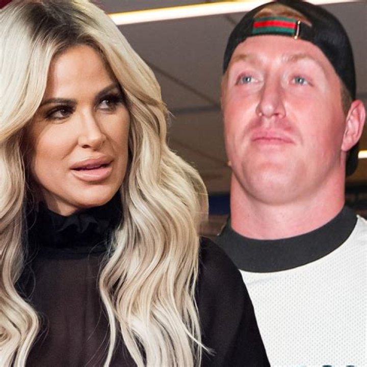 Tracy Young Stands by Kim Zolciak Pregnancy Story
