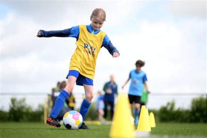 Trolls say I'm picked for my looks rather than talent but I can play football AND like high heels, s