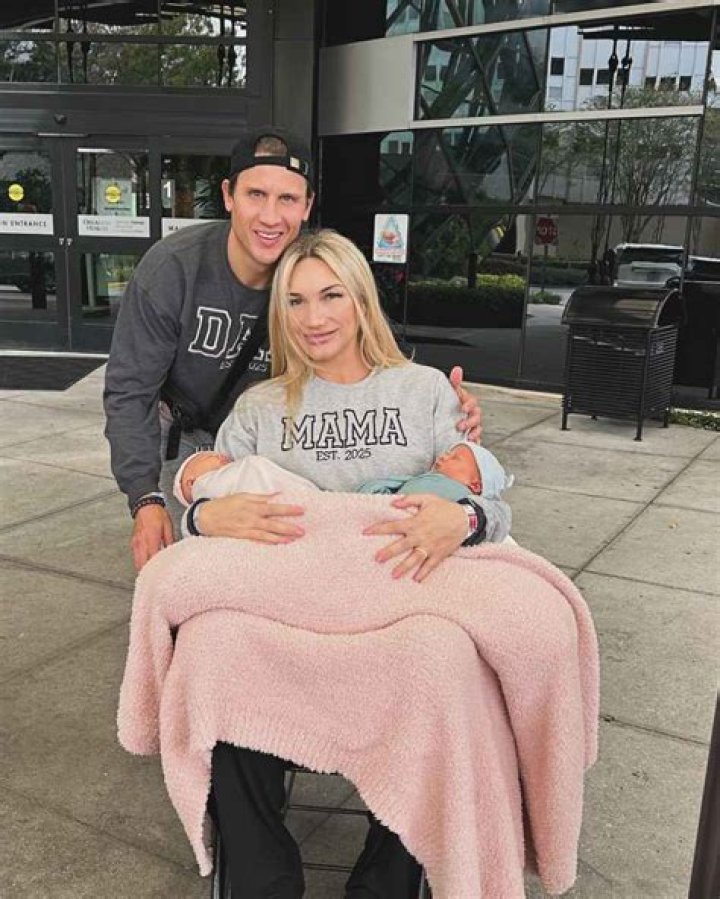 Uncover Brooke Hogan's Net Worth, Age, And Marital Journey: Exclusive Insights