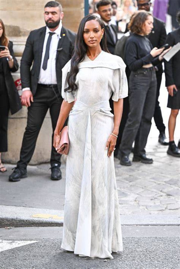 Uncover The Fascinating Age Of Jasmine Beckham