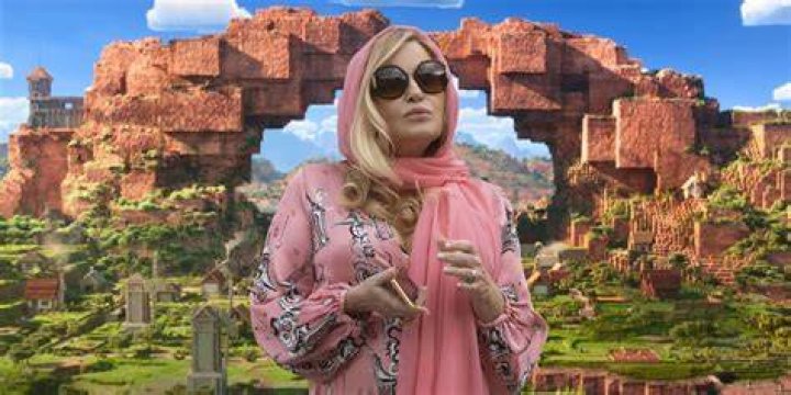 Uncover The Secrets Behind Jennifer Coolidge's Enchanting Figure
