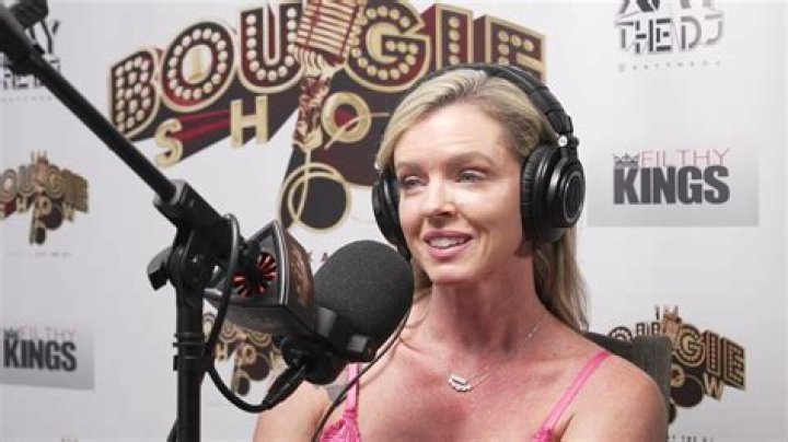 Uncovering Sweet Vickie Age: A Look at Her Life and Public Persona