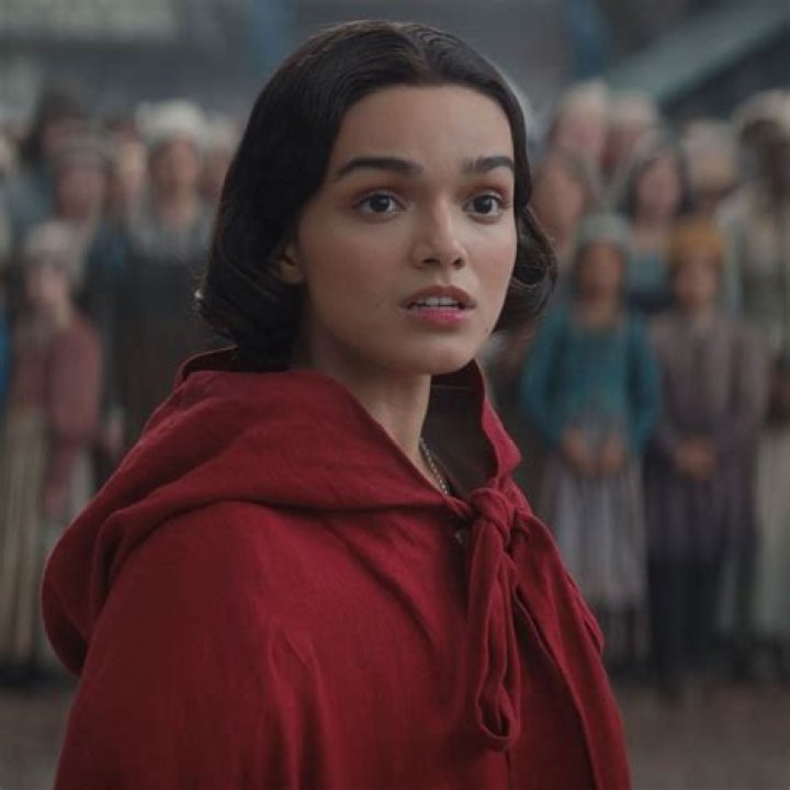 Unpacking What Makes Gal Gadot So Appealing: Beyond the Screen