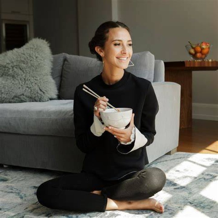 Unveiling Arielle Charnas' Net Worth: Discoveries And Insights