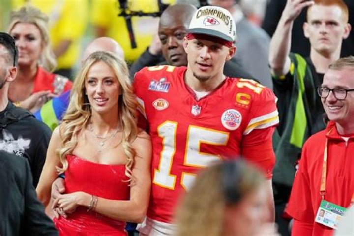Unveiling Brittany Mahomes' Height: Discoveries And Insights