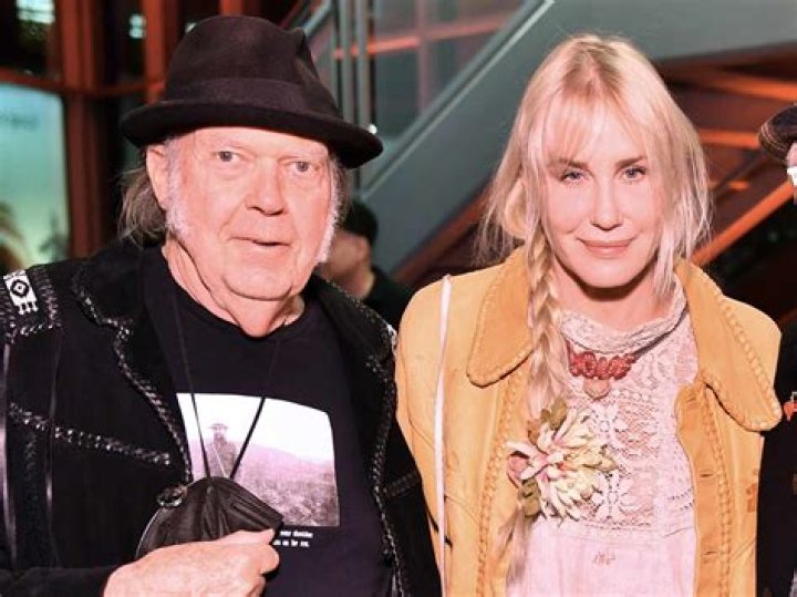Unveiling Daryl Hannah's Inspiring Pregnancy Journey: Challenges, Triumphs, And Insights