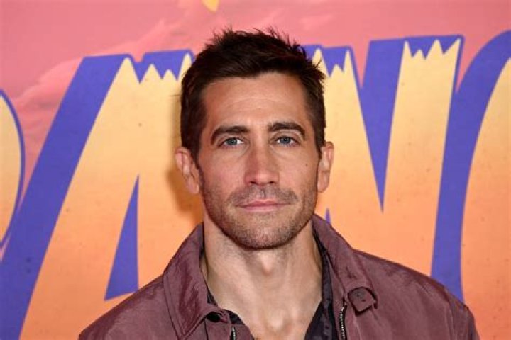 Unveiling Jake Gyllenhaal's Award-Winning Journey