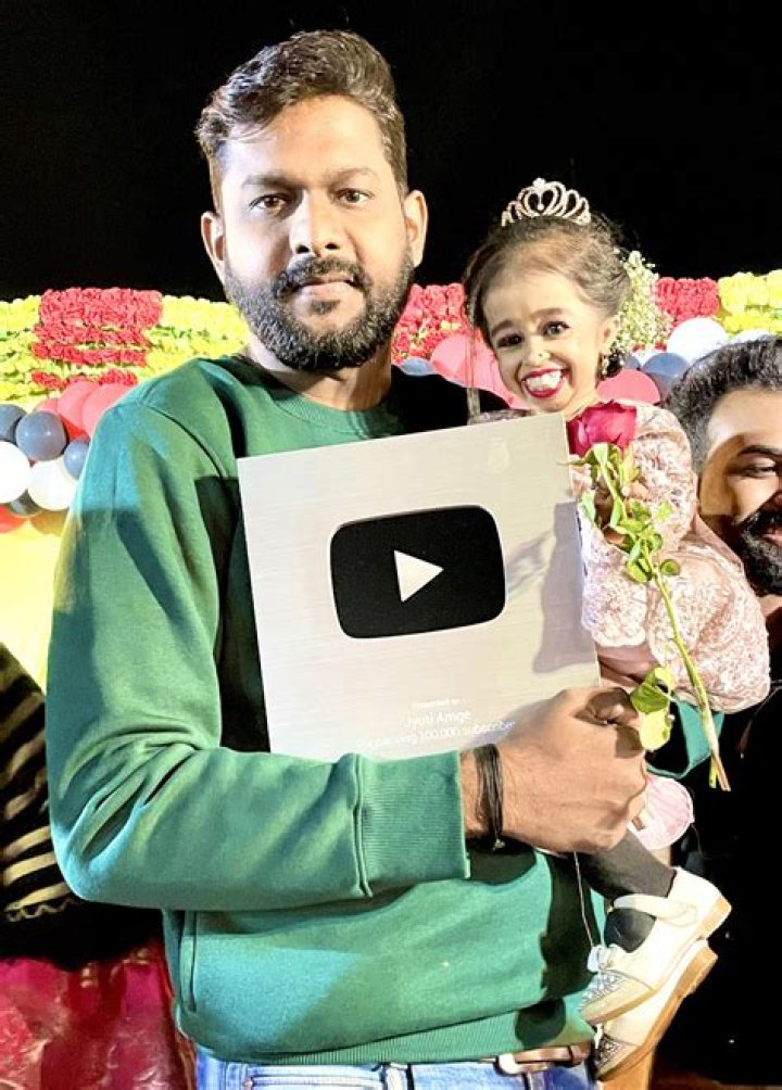 Unveiling The Enchanting Tale Of Jyoti Amge's Husband