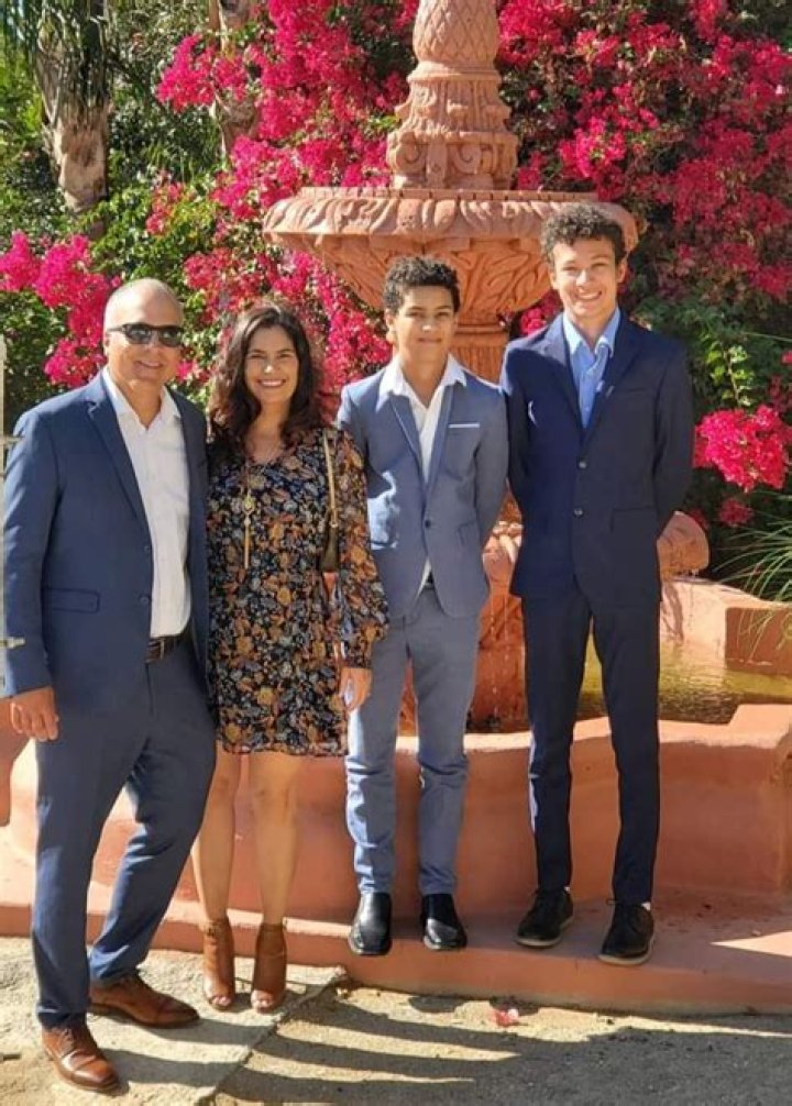 Unveiling The Family Dynamics Of Paola Alberdi And Hector Sosa