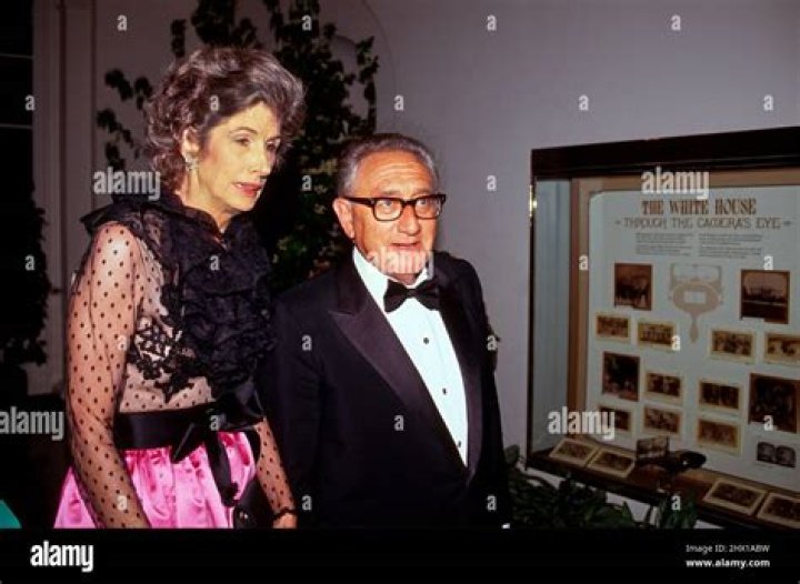 Unveiling The Impact Of Elizabeth Kissinger: Discoveries And Insights