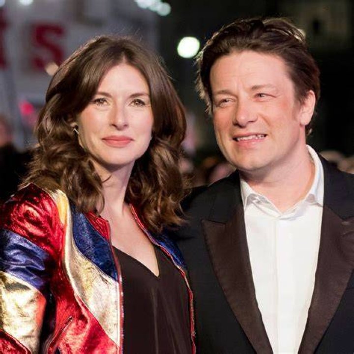 Unveiling The Multifaceted World Of Oliver Darcy's Wife