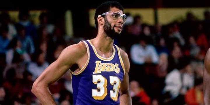 Unveiling The Towering Legacy: Unraveling Kareem Abdul-Jabbar's Height