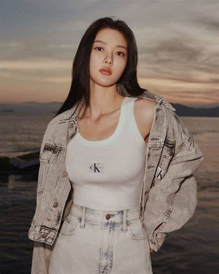 Unveiling The Truths And Reflections: Kim Yoo-jung's Weight Journey