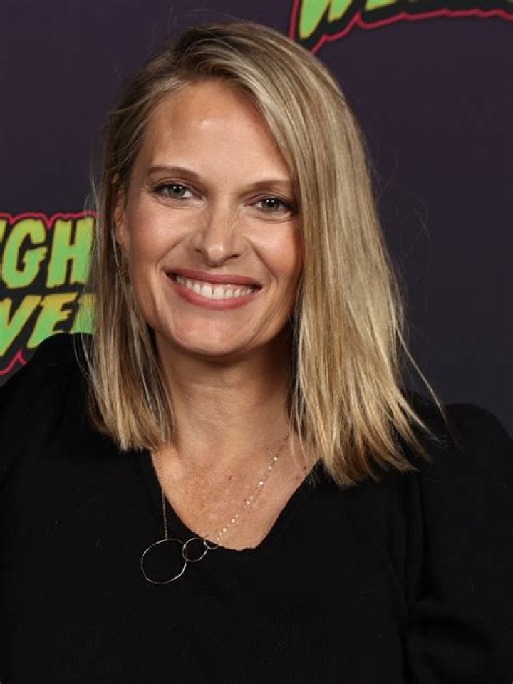 Unveiling Vinessa Shaw's Net Worth 2024: A Window Into Success