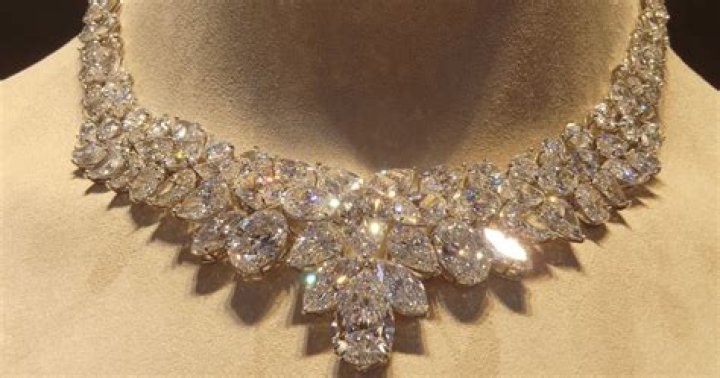 What's Up With Rich Celebs Getting Expensive Free Gifts They Can Easily Afford?