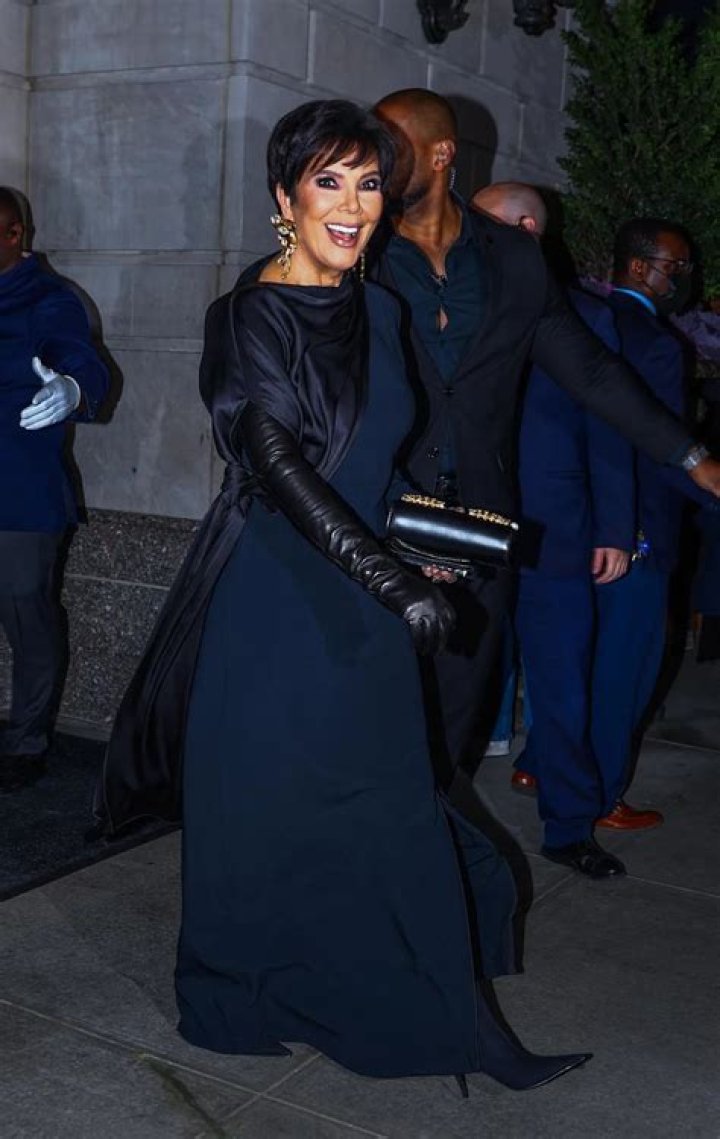 What Time Does Kris Jenner Wake Up? Unpacking the Momager's Morning Secrets