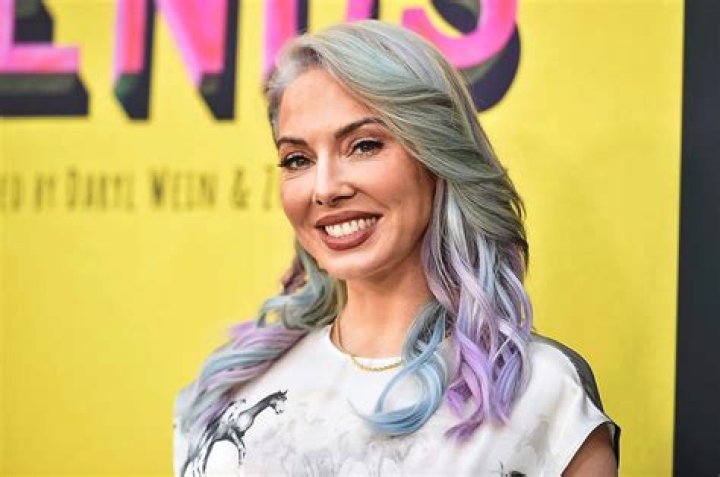 Whitney Cummings: Unveiling The Transformation