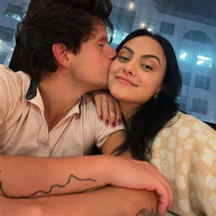 Who is Camila Mendes in a Relationship With? What the Latest Information Tells Us