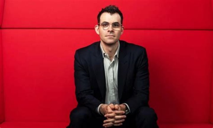 Who is the Wife of the CEO of Instagram? Uncovering the Personal Life of Adam Mosseri